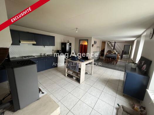 Maison à vendre 188 000 € 5 pièces 3 chambres 124 m² 1 150 m² de terrain Lanvaudan 56240