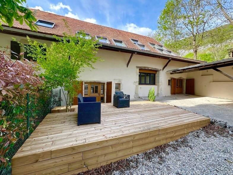 Mas à vendre 499 000 € 5 pièces 3 chambres 181,5 m² 850 m² de terrain Clarafond-Arcine 74270