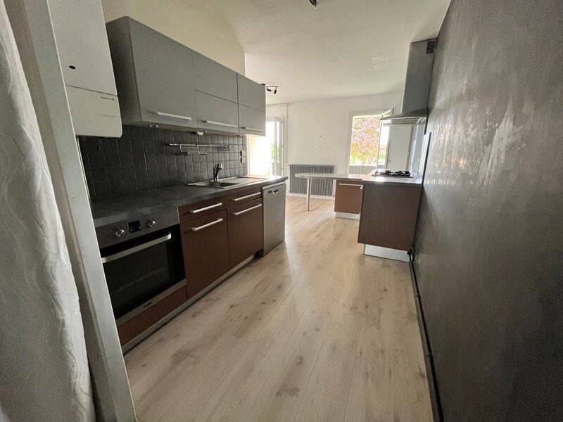 Appartement 3 pièces 90 m² · à Saint-Jean-de-Braye · 89,9 m² · 895 €/mois