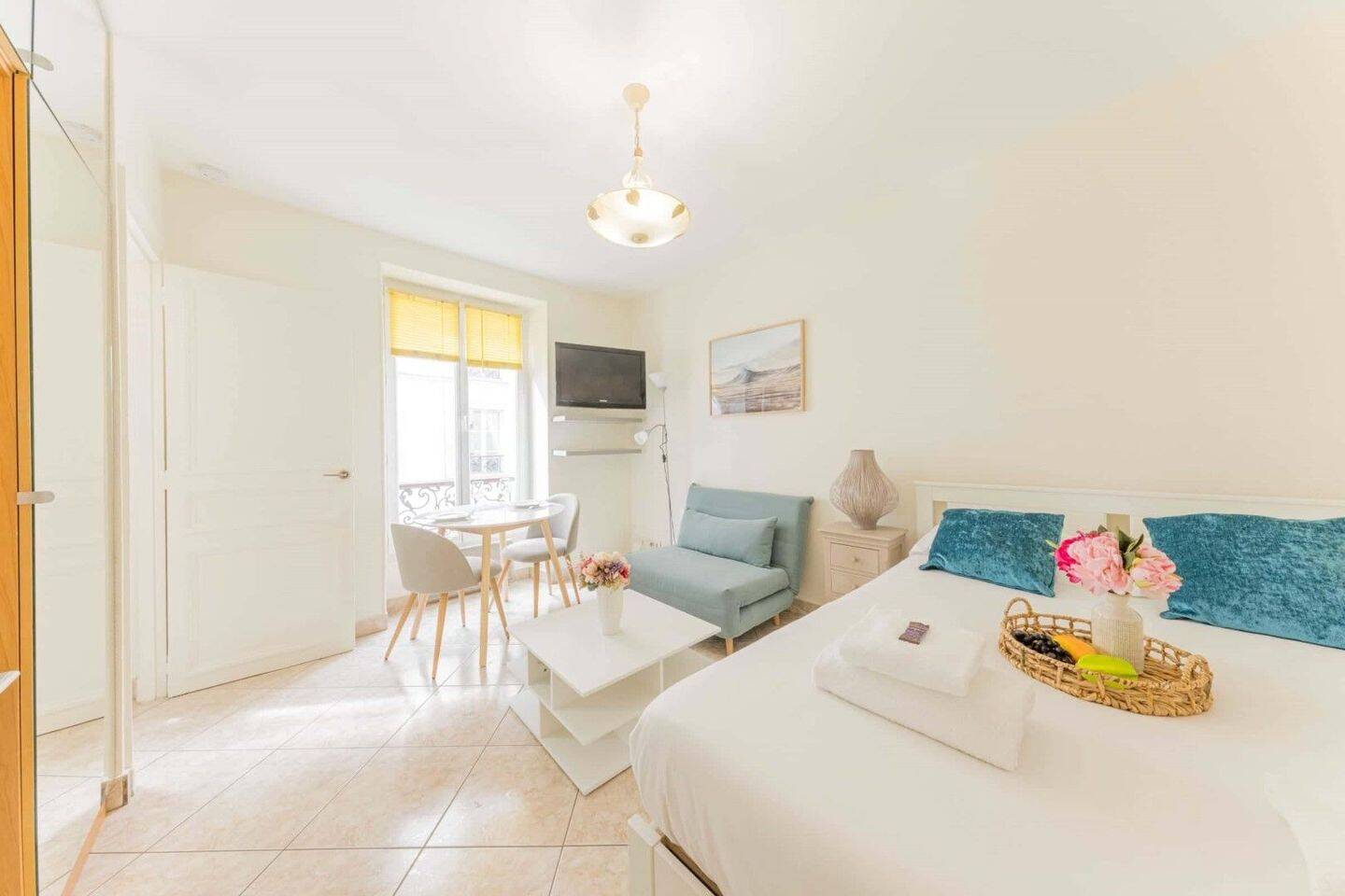 Appartement 1 pièce 22 m² · à Paris 7ème Arrondissement · 22 m² · 1 952 €/mois