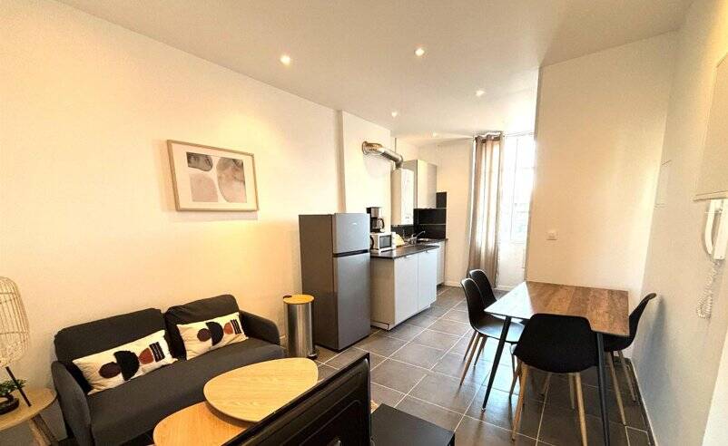 Appartement 2 pièces 32 m² · à Saint-Étienne · 32 m² · 460 €