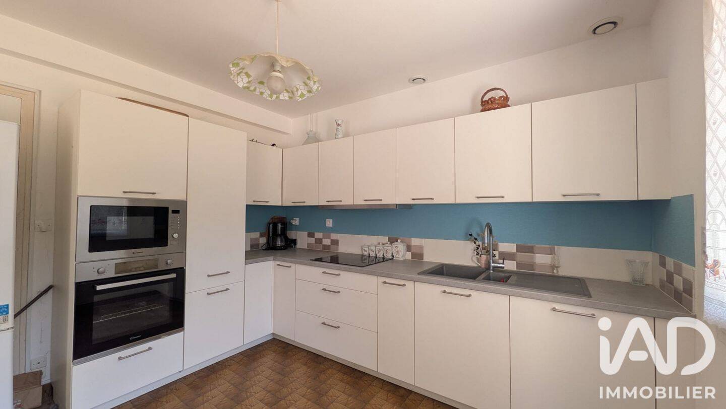 Maison 4 pièces 92 m² · à Orgères · 92 m² · 300 000 €