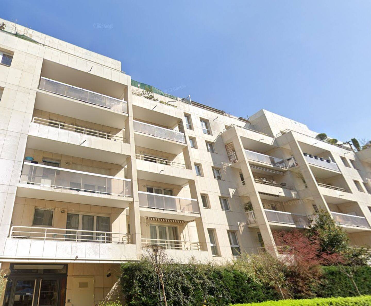 Appartement 1 pièce 29 m² · à Levallois-Perret · 28,5 m² · 1 090 €