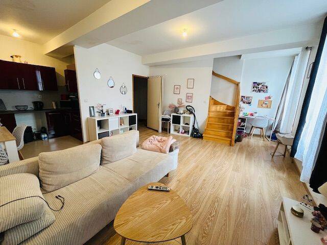 Appartement 1 pièce 57 m² · à Aulnois-sous-Laon · 57,4 m² · 590 €/mois
