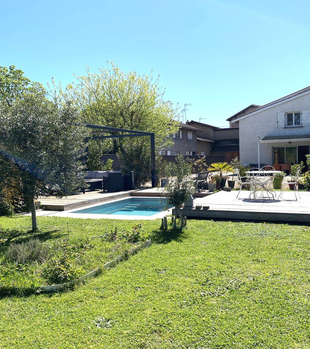 Maison 5 pièces 90 m² · à Les Chères · 90 m² · 400 000 €