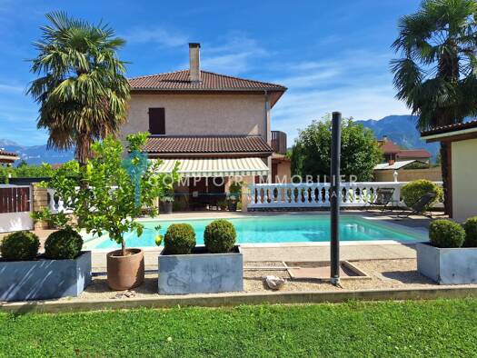 Maison à vendre 345 000 € 5 pièces 4 chambres 111 m² 560 m² de terrain Tullins 38210