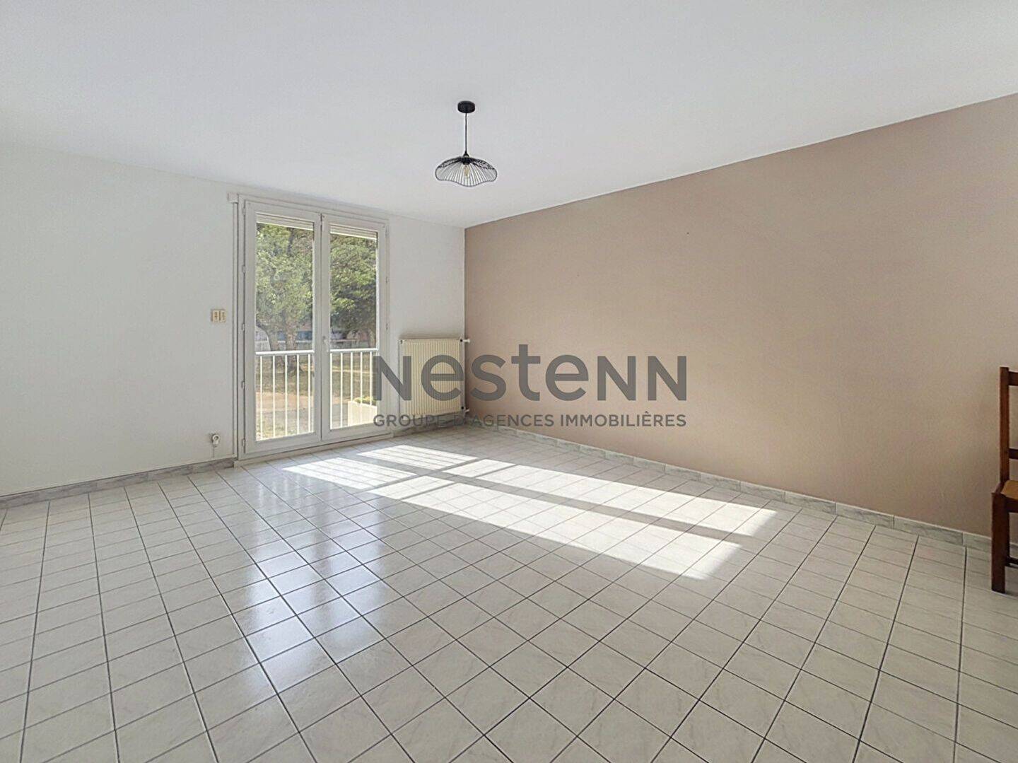 Appartement 4 pièces 103 m² · à Pierrelatte · 103 m² · 139 000 €