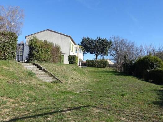 Maison à vendre 344 850 € 2 pièces 3 chambres 1 688 m² de terrain Mallemoisson 04510