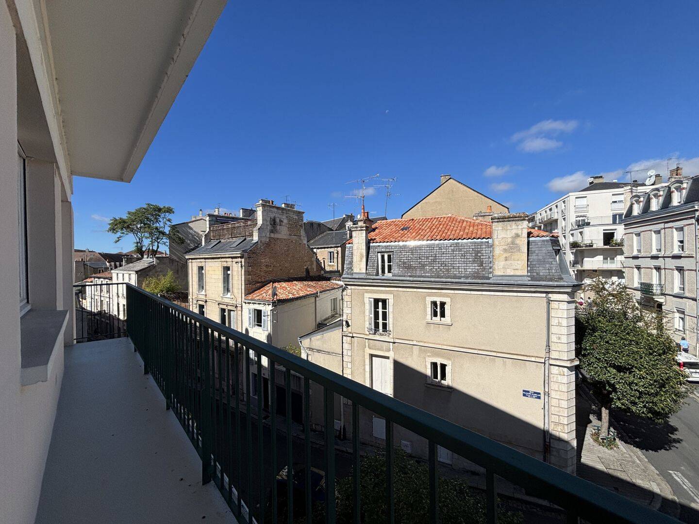 Appartement 4 pièces 116 m² · à Poitiers · 116,2 m² · 1 220 €/mois