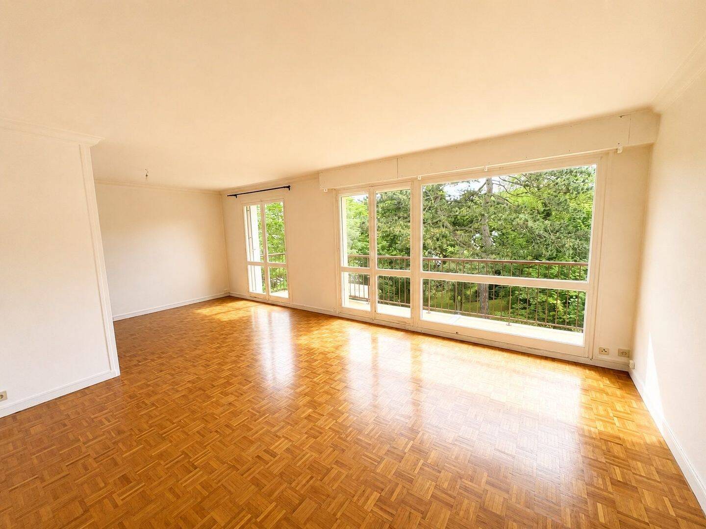 Appartement 3 pièces 82 m² · à Sainte-Adresse · 81,7 m² · 219 900 €