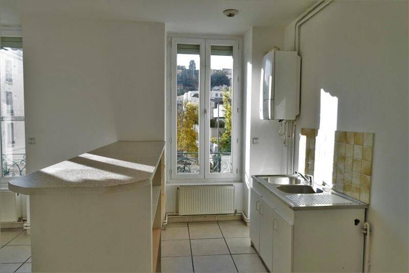 Appartement 2 pièces 47 m² · à Saint-Étienne · 46,7 m² · 420 €/mois