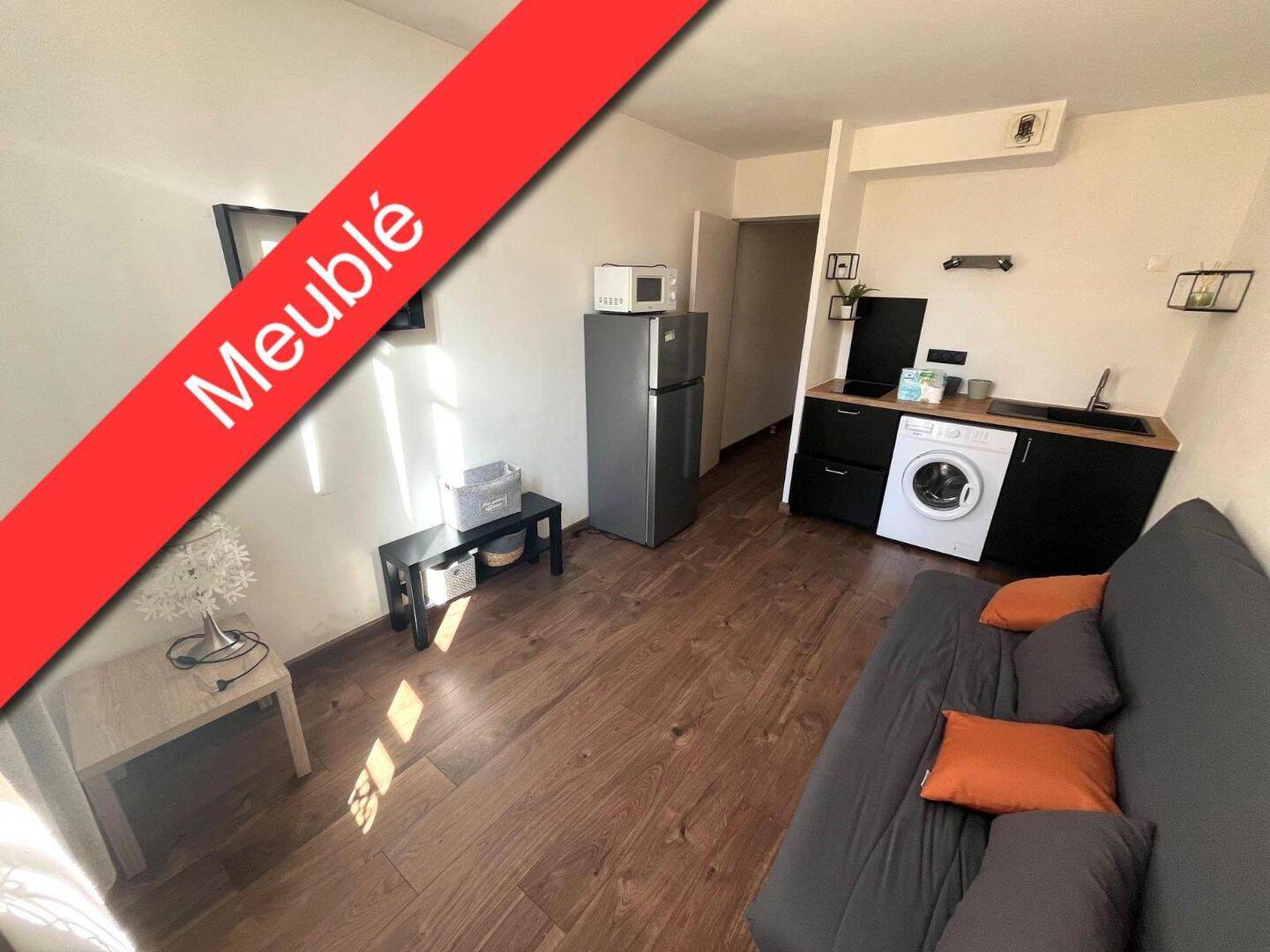 Appartement 1 pièce 18 m² · à Nîmes · 18,2 m² · 450 €/mois