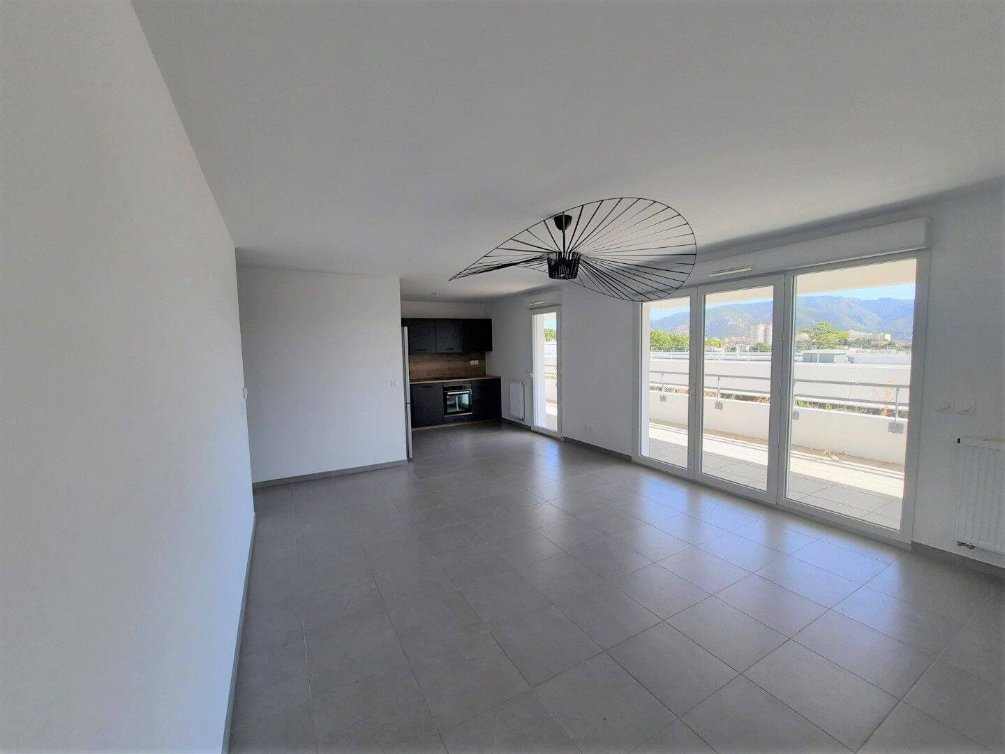 Appartement 5 pièces 105 m² · à Marseille 12ème Arrondissement · 105 m² · 1 800 €/mois
