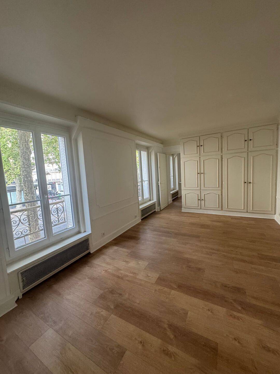 Appartement 2 pièces 44 m² · à Paris 17ème Arrondissement · 44 m² · 1 460 €/mois