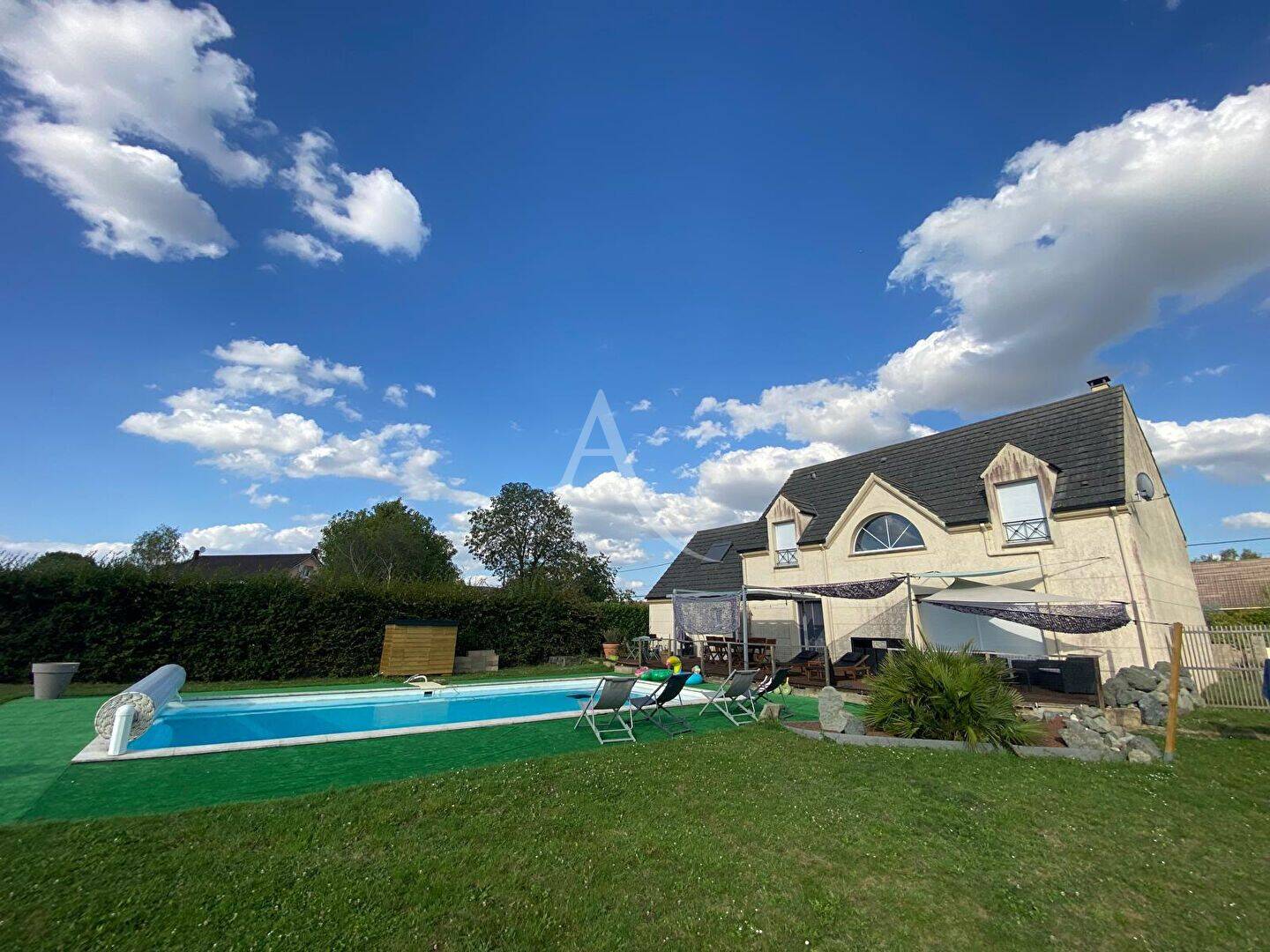 Maison 7 pièces 155 m² · à Saint-Arnoult-des-Bois · 155 m² · 269 000 €