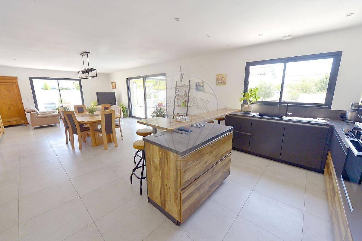 Maison 5 pièces 120 m² · à Médis · 120 m² · 532 500 €