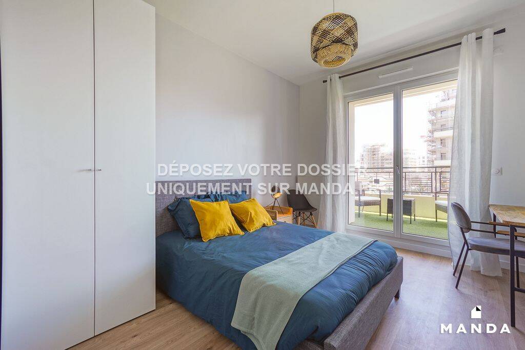5 pièces 19 m² · à Saint-Ouen-sur-Seine · 19 m² · 888 €