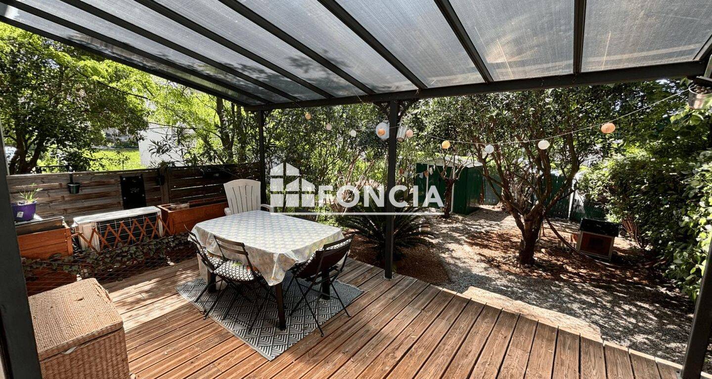 Maison 4 pièces 93 m² · à Saint-Paul-Trois-Châteaux · 93,2 m² · 995 €
