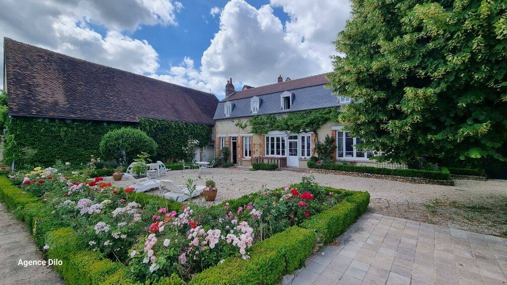 Maison 6 pièces 132 m² · à Saint-Florentin · 132 m² · 199 000 €