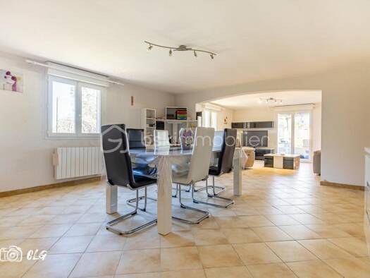 Maison à vendre 638 000 € 5 pièces 4 chambres 210 m² Lansargues 34130