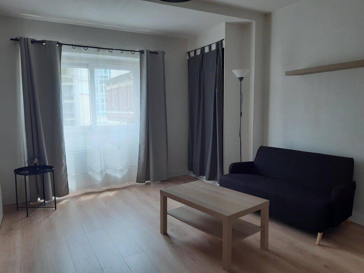 Appartement 1 pièce 26 m² · à Orléans · 25,8 m² · 510 €