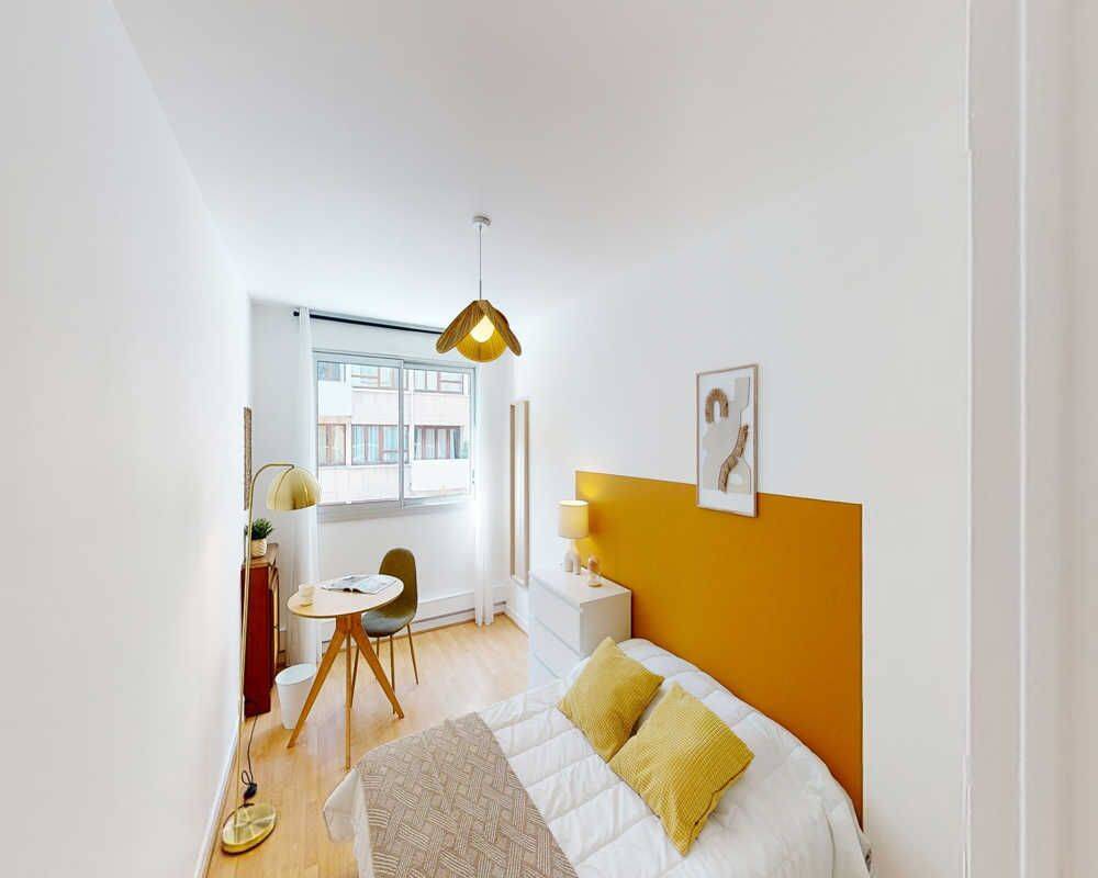 Appartement 3 pièces 70 m² · à Paris 15ème Arrondissement · 70 m² · 1 030 €