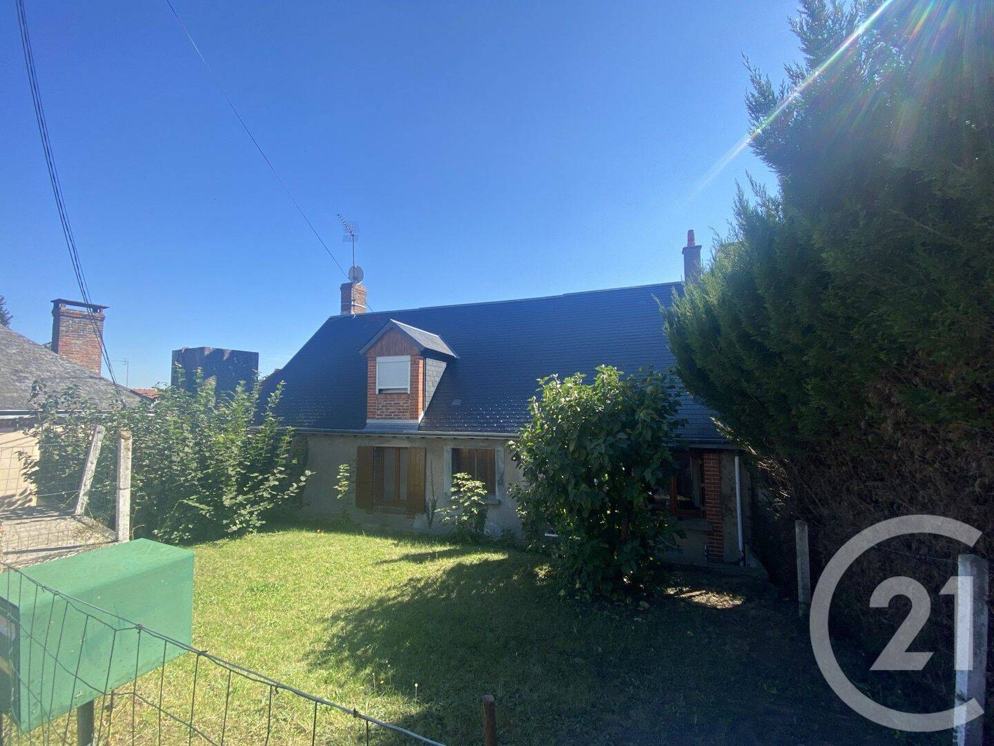 Maison 4 pièces 99 m² · à Saint-Denis-Lanneray · 99,4 m² · 129 000 €