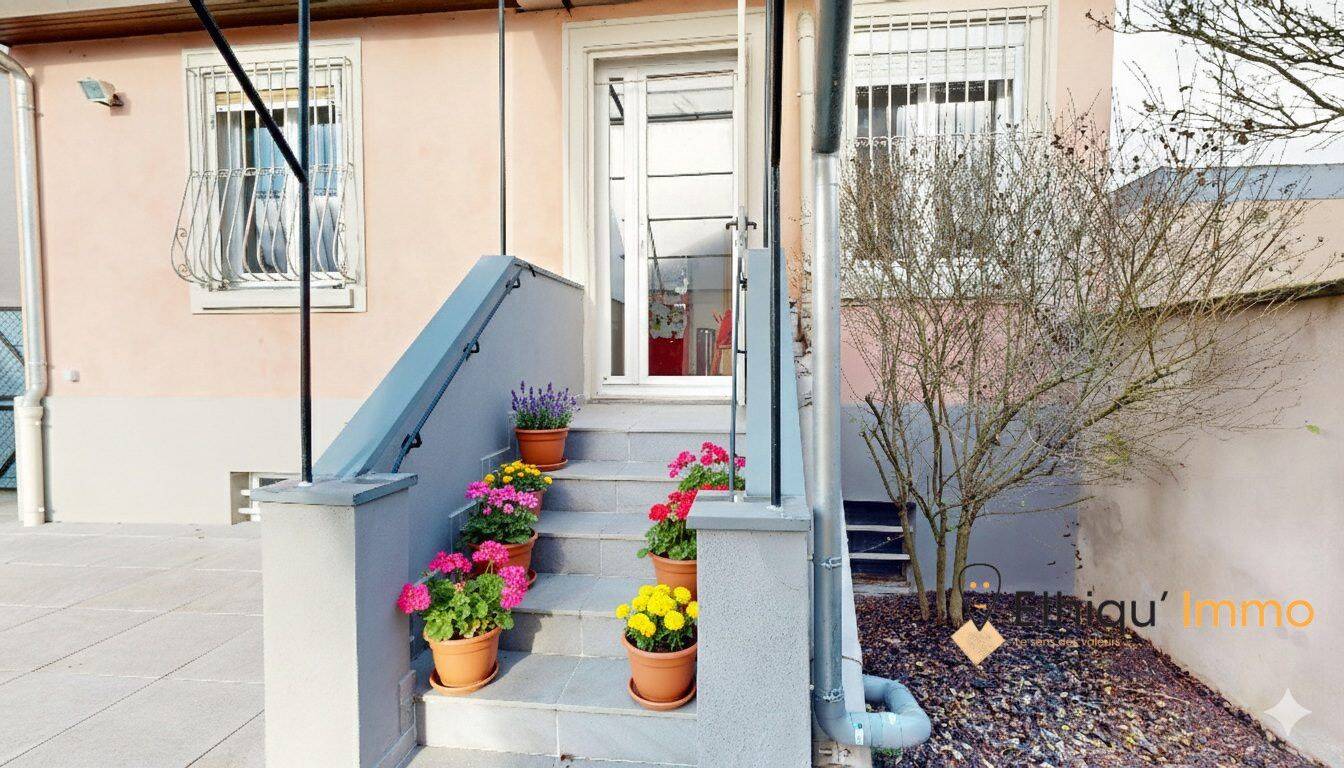 Maison 5 pièces 89 m² · à Strasbourg · 89 m² · 381 000 €
