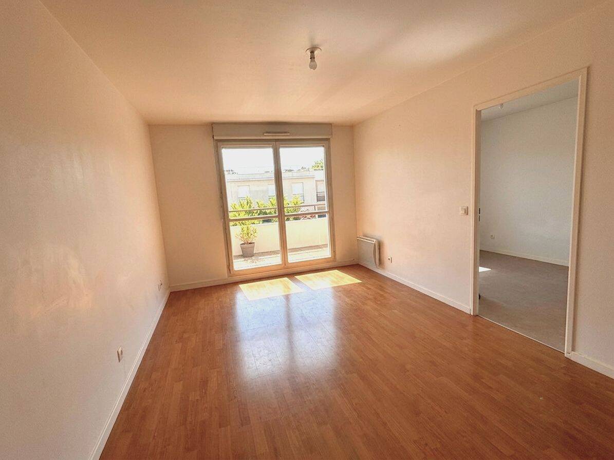 Appartement 4 pièces 74 m² · à Saint-Cyr-l'École · 74,3 m² · 1 384 €