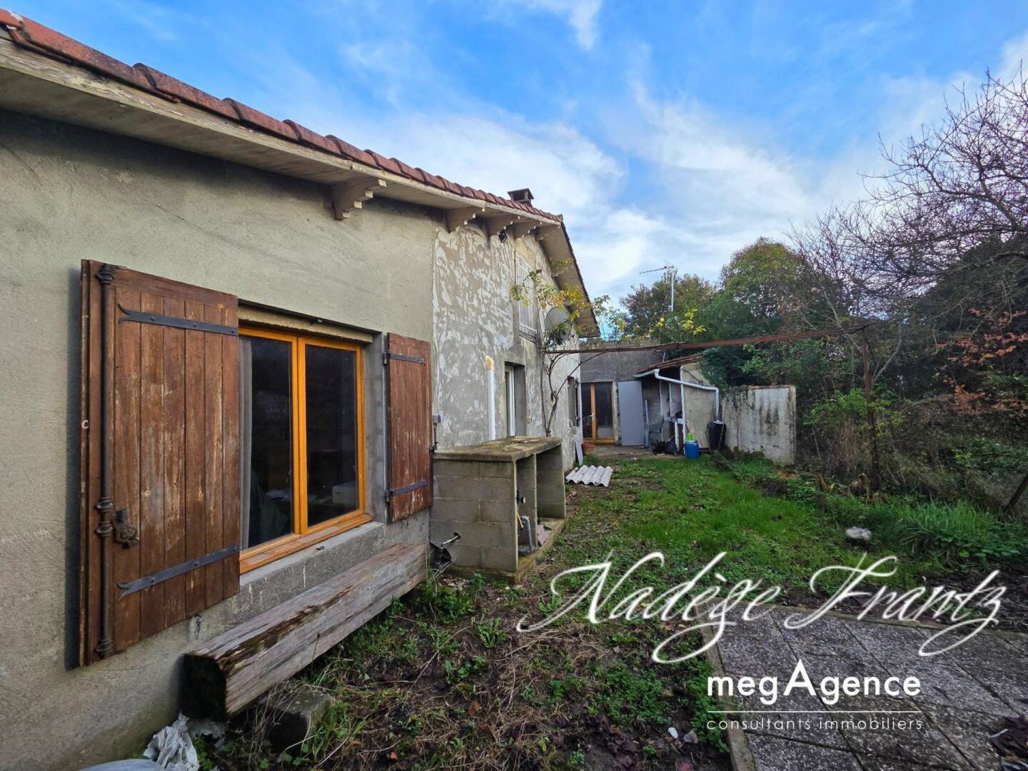 Maison 4 pièces 94 m² · à Saint-Jean-d'Angély · 94 m² · 147 000 €