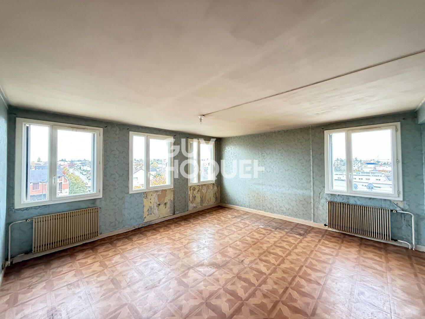 Appartement 2 pièces 55 m² · à Saint-Doulchard · 55 m² · 35 000 €