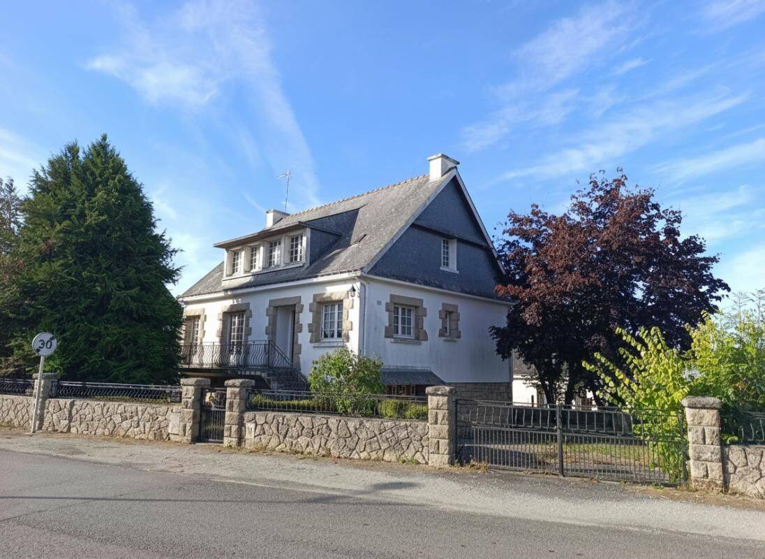 Maison 7 pièces 131 m² · à Pontivy · 131,4 m² · 185 990 €