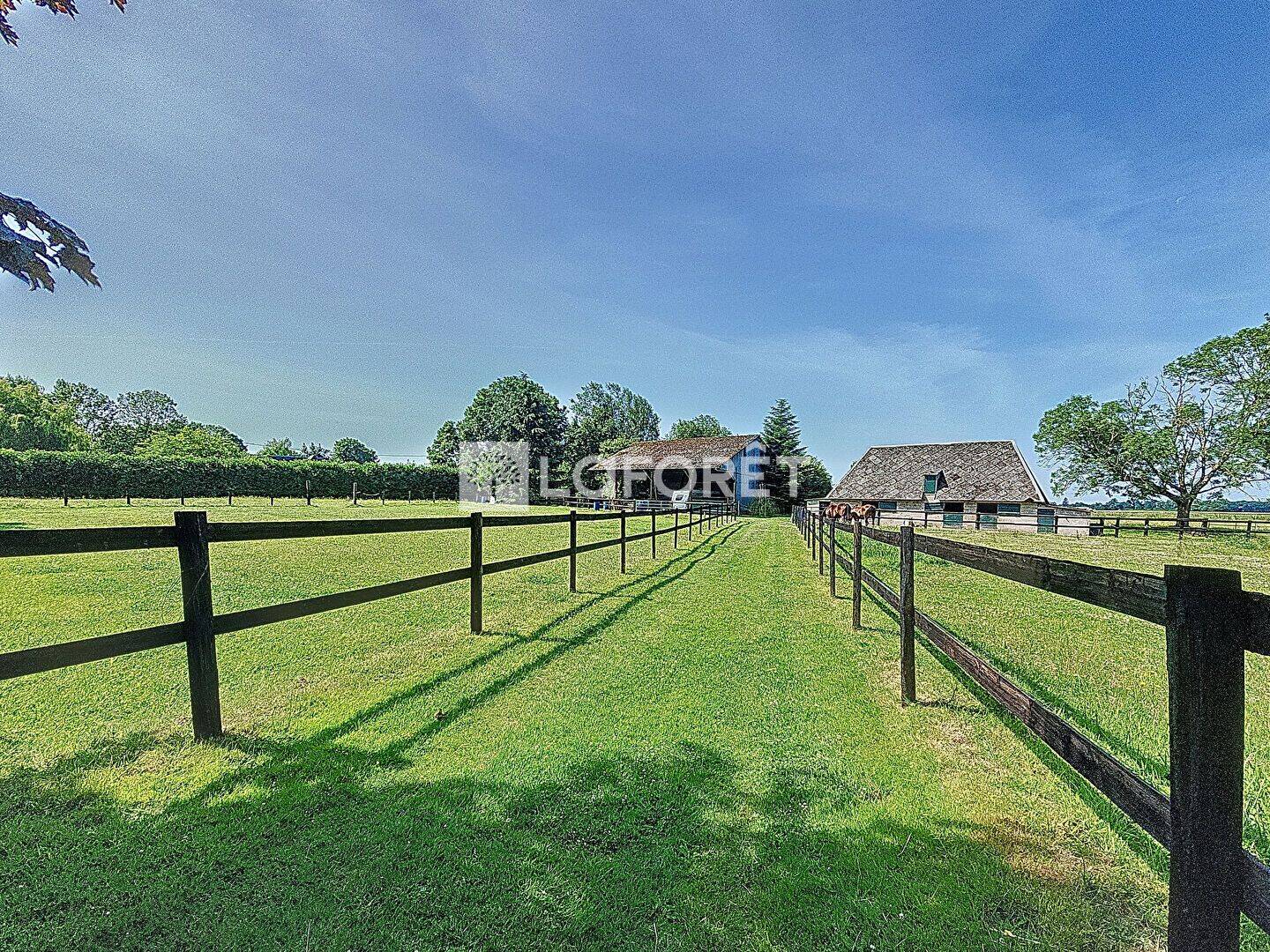 Maison 5 pièces 96 m² · à Routot · 96 m² · 371 000 €