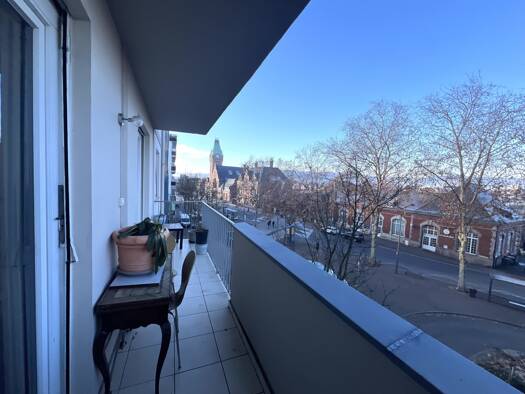 Appartement à louer 1 000 € 4 pièces 2 chambres 93 m² Étage 3/5 Colmar 68000