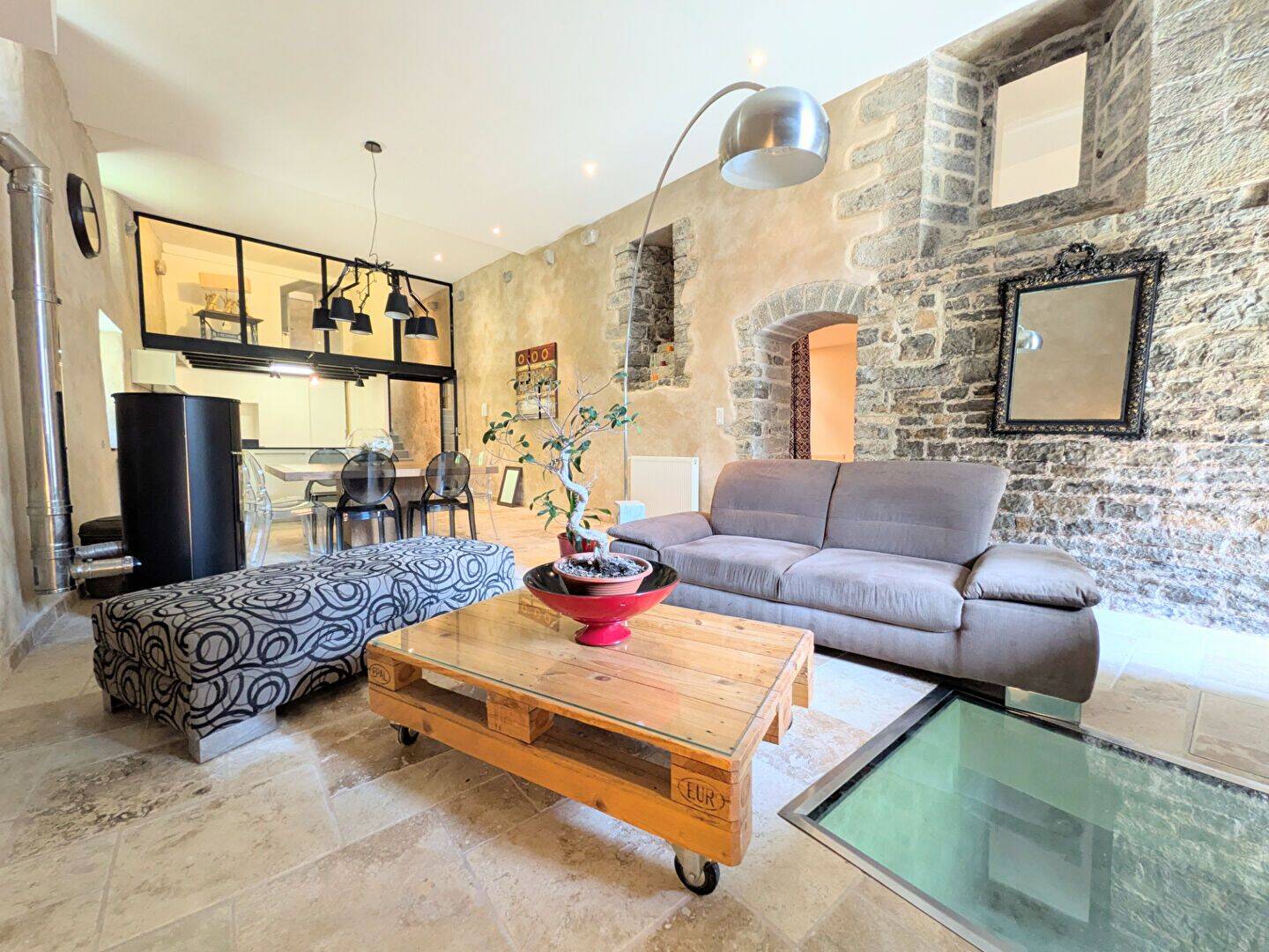 Appartement 3 pièces 144 m² · à Oloron-Sainte-Marie · 144 m² · 238 000 €