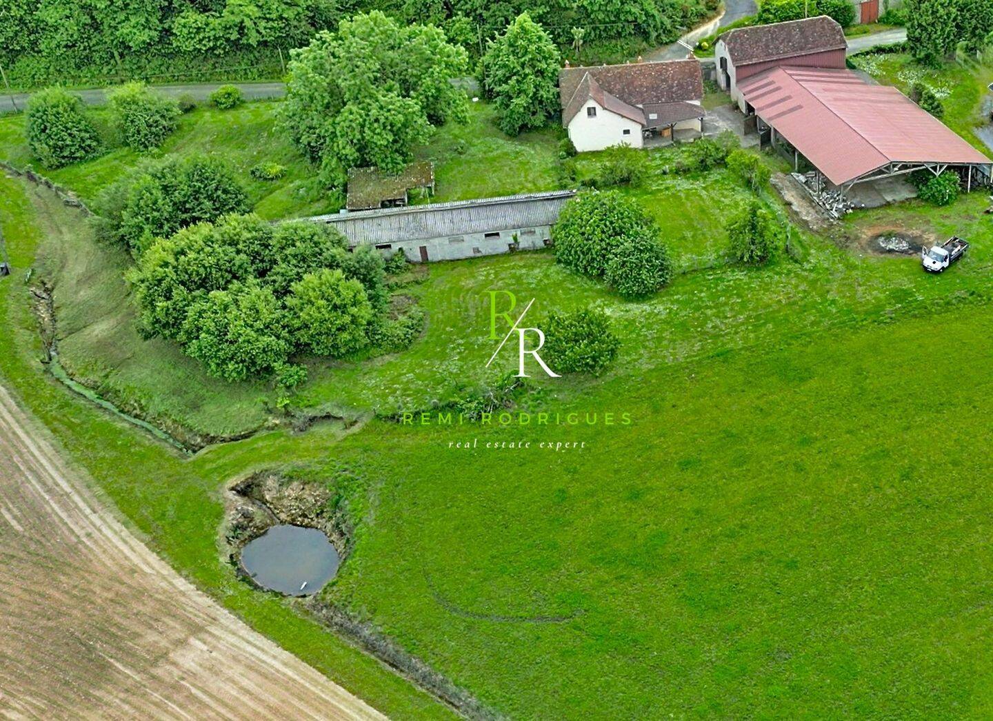 Maison 7 pièces 137 m² · à Mazerolles · 136,8 m² · 238 000 €