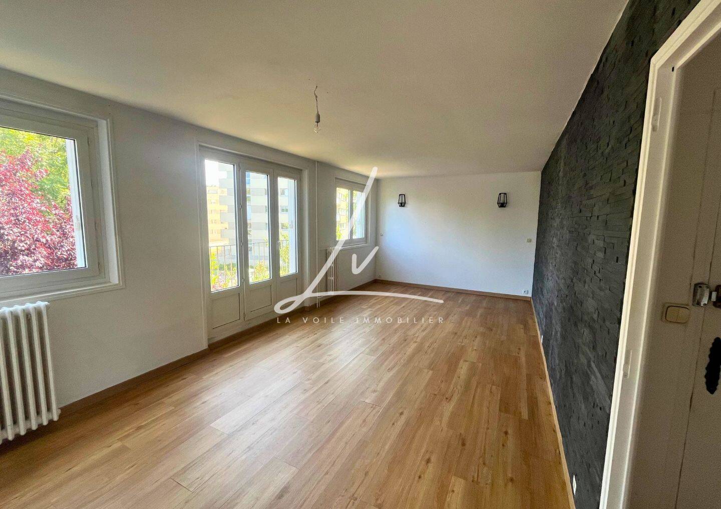 4 pièces 72 m² · à Caen · 72,2 m² · 1 072 €