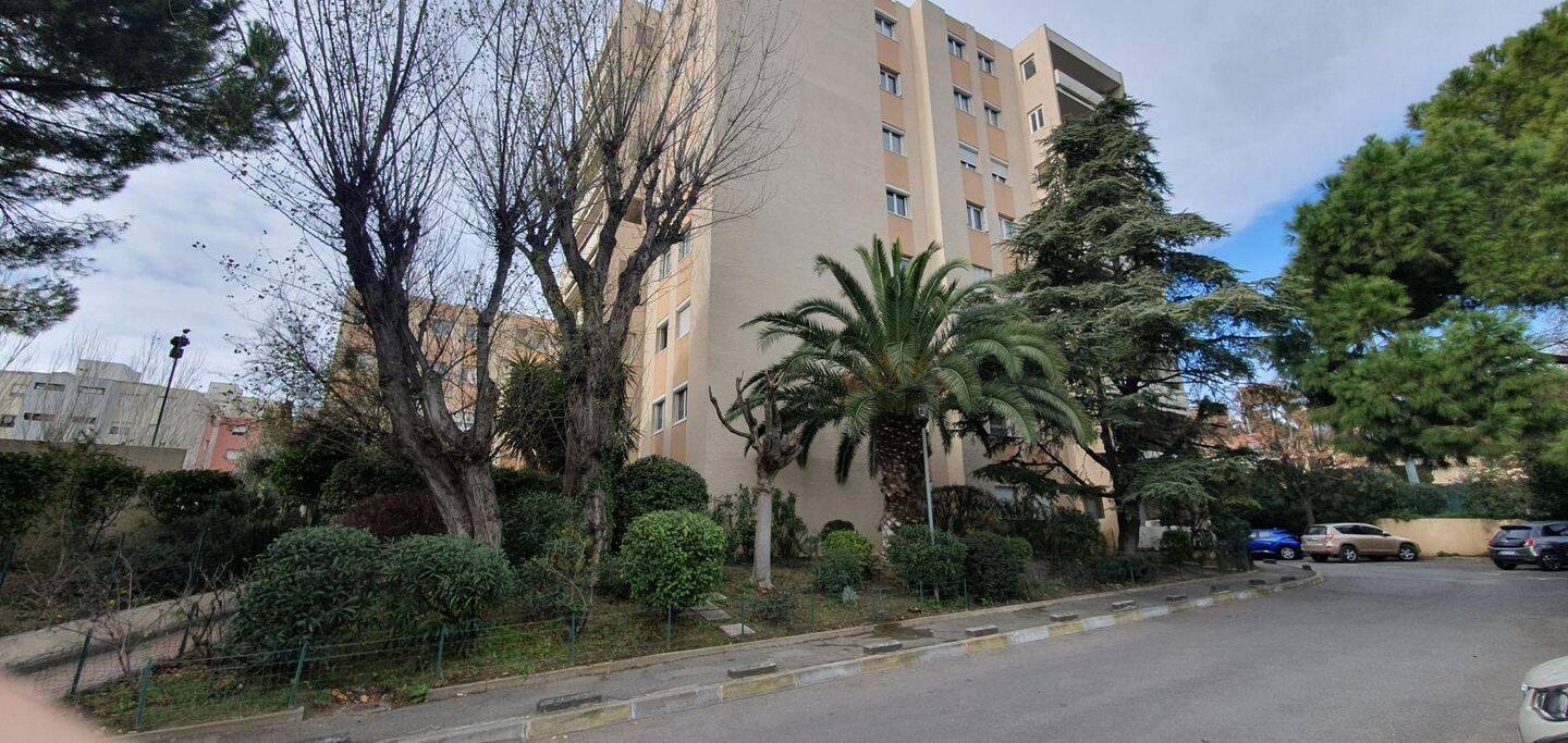Appartement 4 pièces 75 m² · à Marseille 11ème Arrondissement · 75 m² · 216 000 €