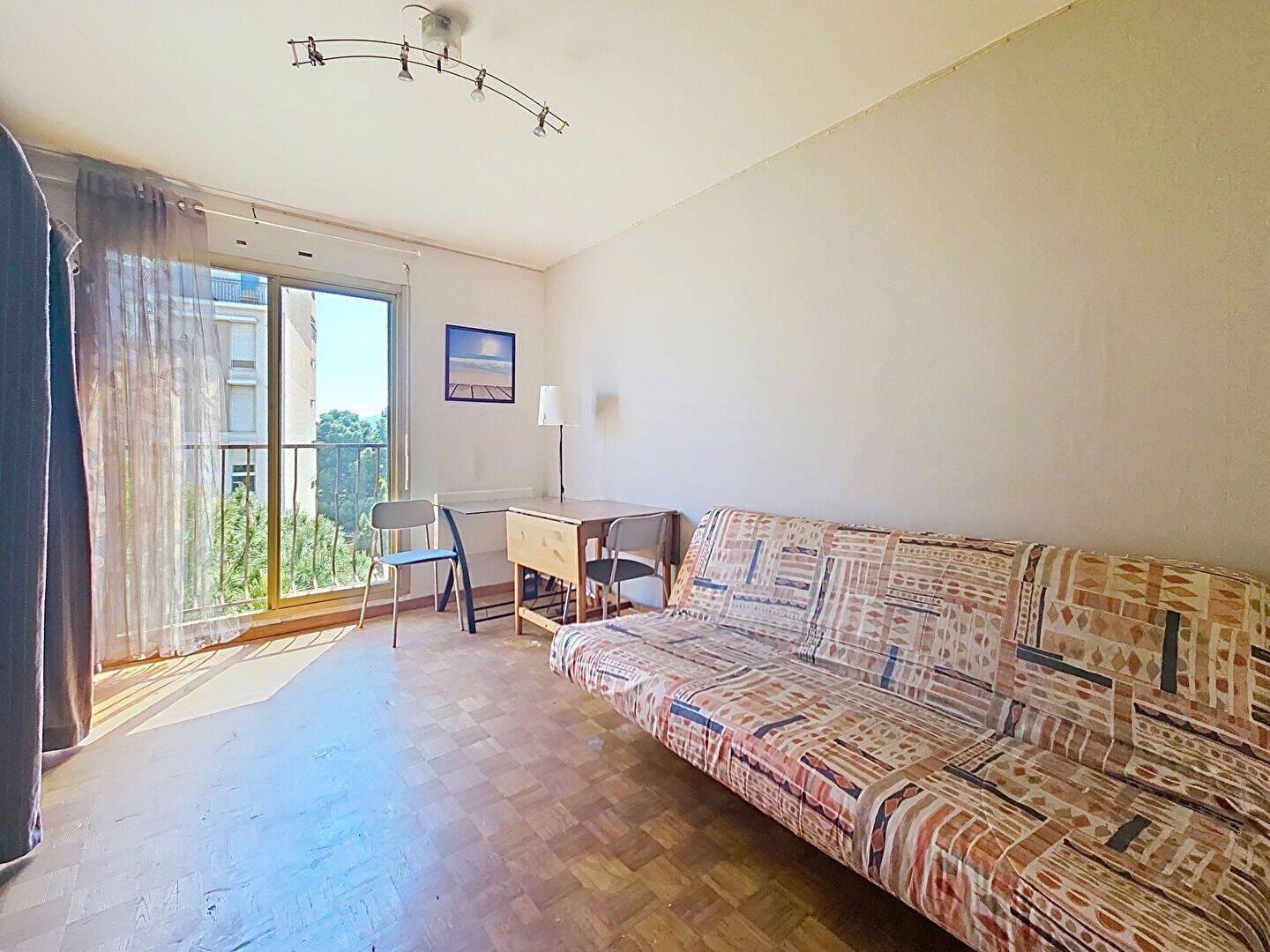 Appartement 1 pièce 20 m² · à Marseille 5ème Arrondissement · 20 m² · 80 000 €