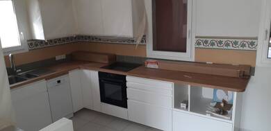 Maison à vendre 399 000 € 4 pièces 3 chambres 90 m² 40 m² de terrain Le Beausset 83330