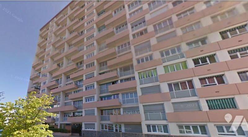 Appartement 5 pièces 99 m² · à Bihorel · 99,3 m² · 100 000 €