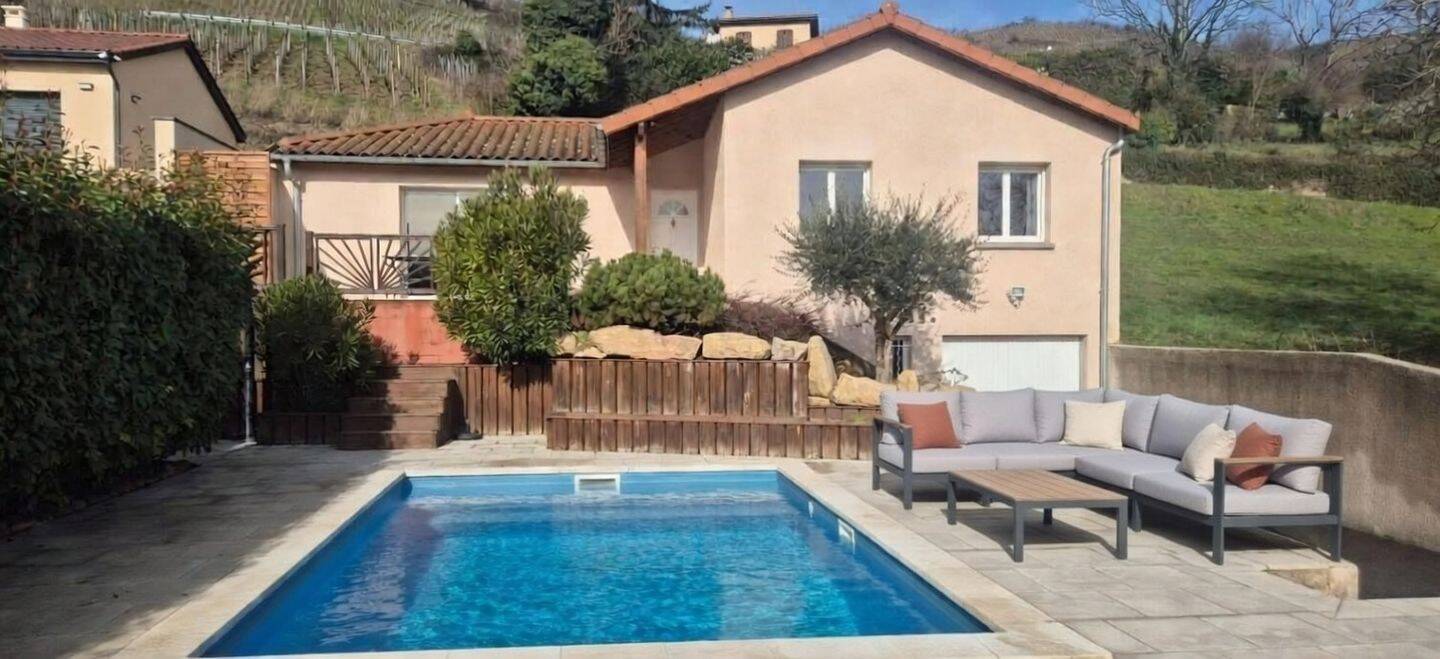 Maison 4 pièces 105 m² · à Ampuis · 105 m² · 400 000 €