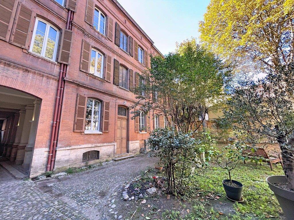 Appartement 5 pièces 157 m² · à Toulouse · 157 m² · 2 510 €/mois
