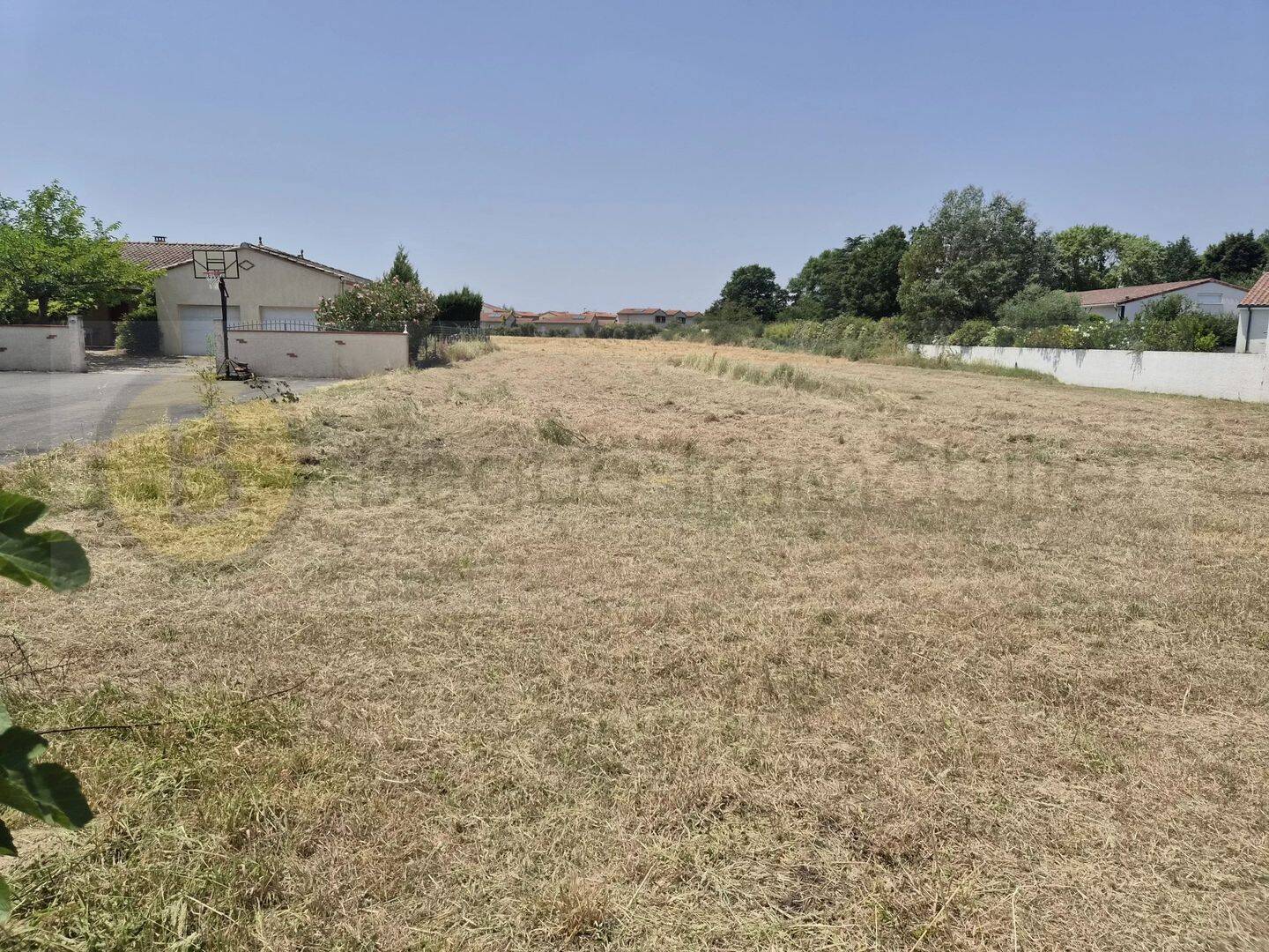 Terrain de 791 m² à Brax - photo 2