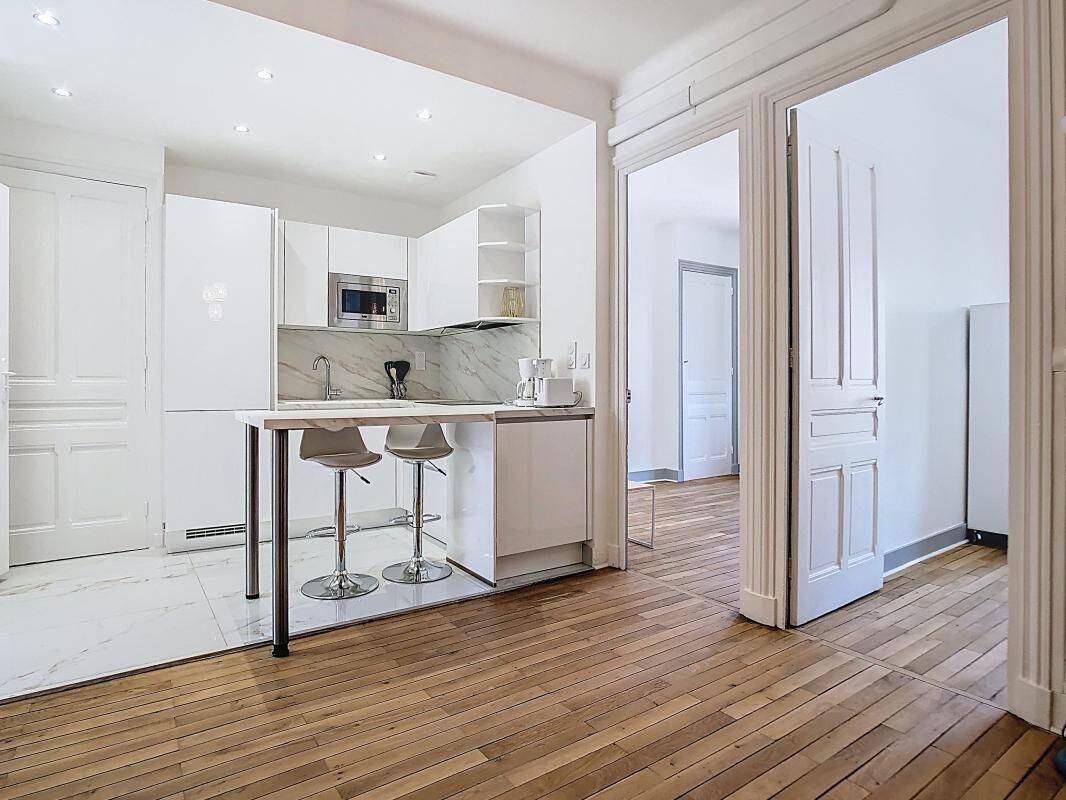 Appartement 3 pièces 49 m² · à Lyon 7ème Arrondissement · 49 m² · 1 350 €