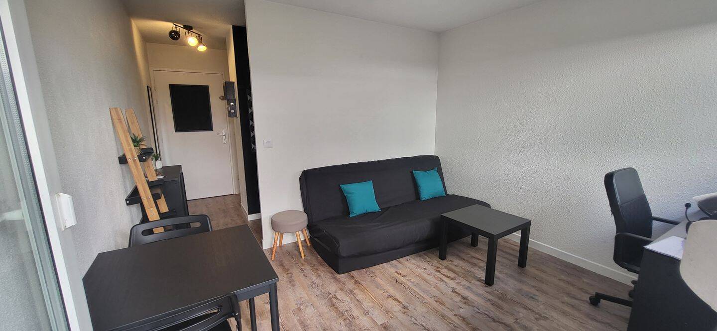 Appartement 1 pièce 15 m² · à Grenoble · 15 m² · 471 €/mois