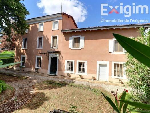 Maison à vendre 520 000 € 9 pièces 6 chambres 330 m² 2 321 m² de terrain Chanos-Curson 26600