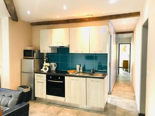 Immeuble à vendre 276 000 € 320 m² La Guerche-sur-l'Aubois 18150