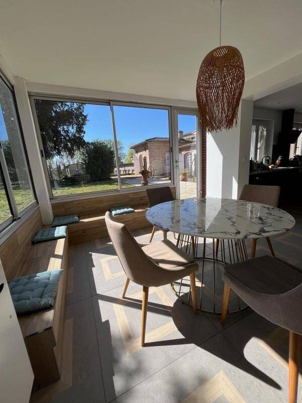 Maison 6 pièces 192 m² · à Grenade · 191,7 m² · 1 855 €