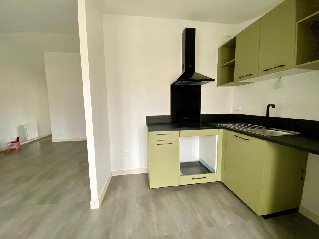 Appartement 3 pièces 56 m² · à La Rochelle · 55,7 m² · 942 €/mois